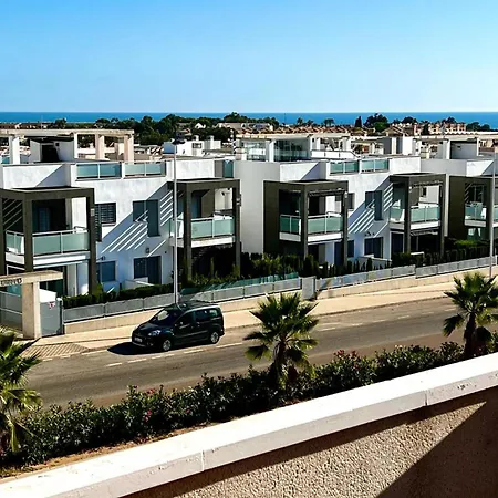 Сasa de vacaciones Charming 2-bed House In